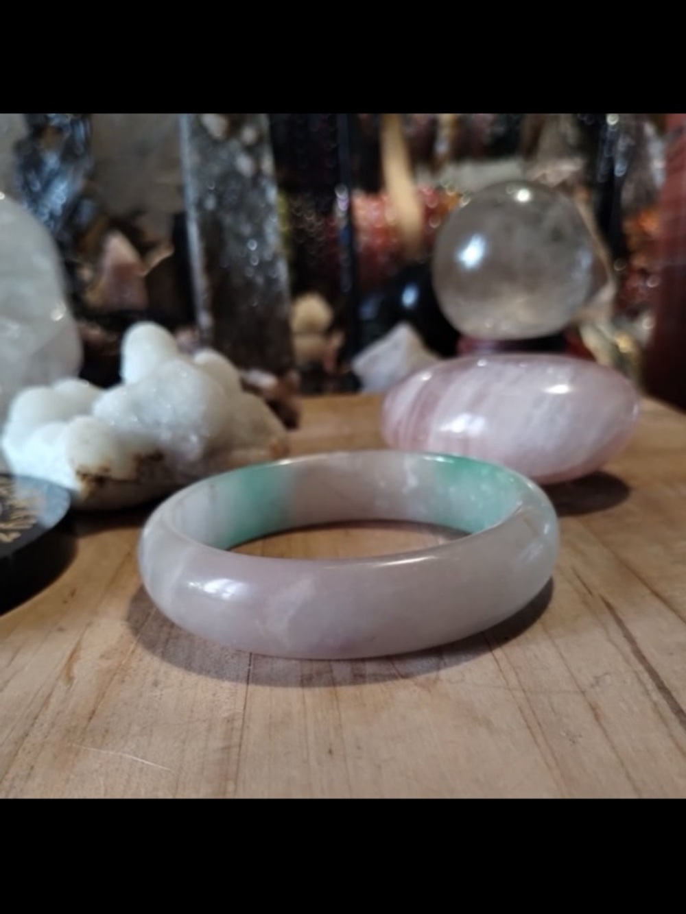 Burmese Jadite Bangle bracelet - Picture 4 of 5